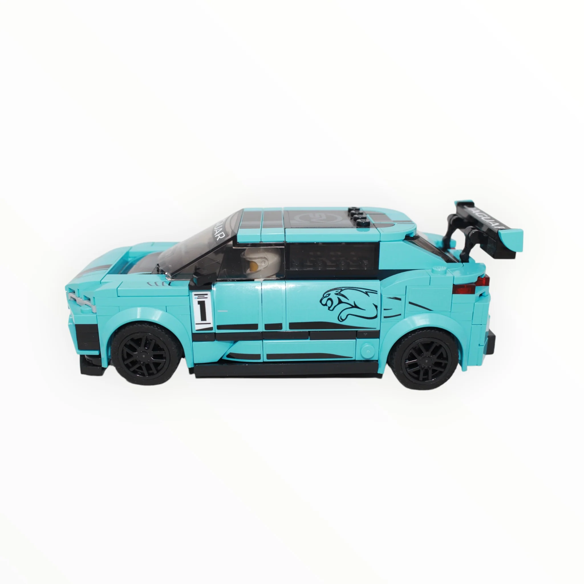 Used Set 76898 Speed Champions Formula E Panasonic Jaguar Racing GEN2 Car & Jaguar I-PACE eTROPHY - Image 7