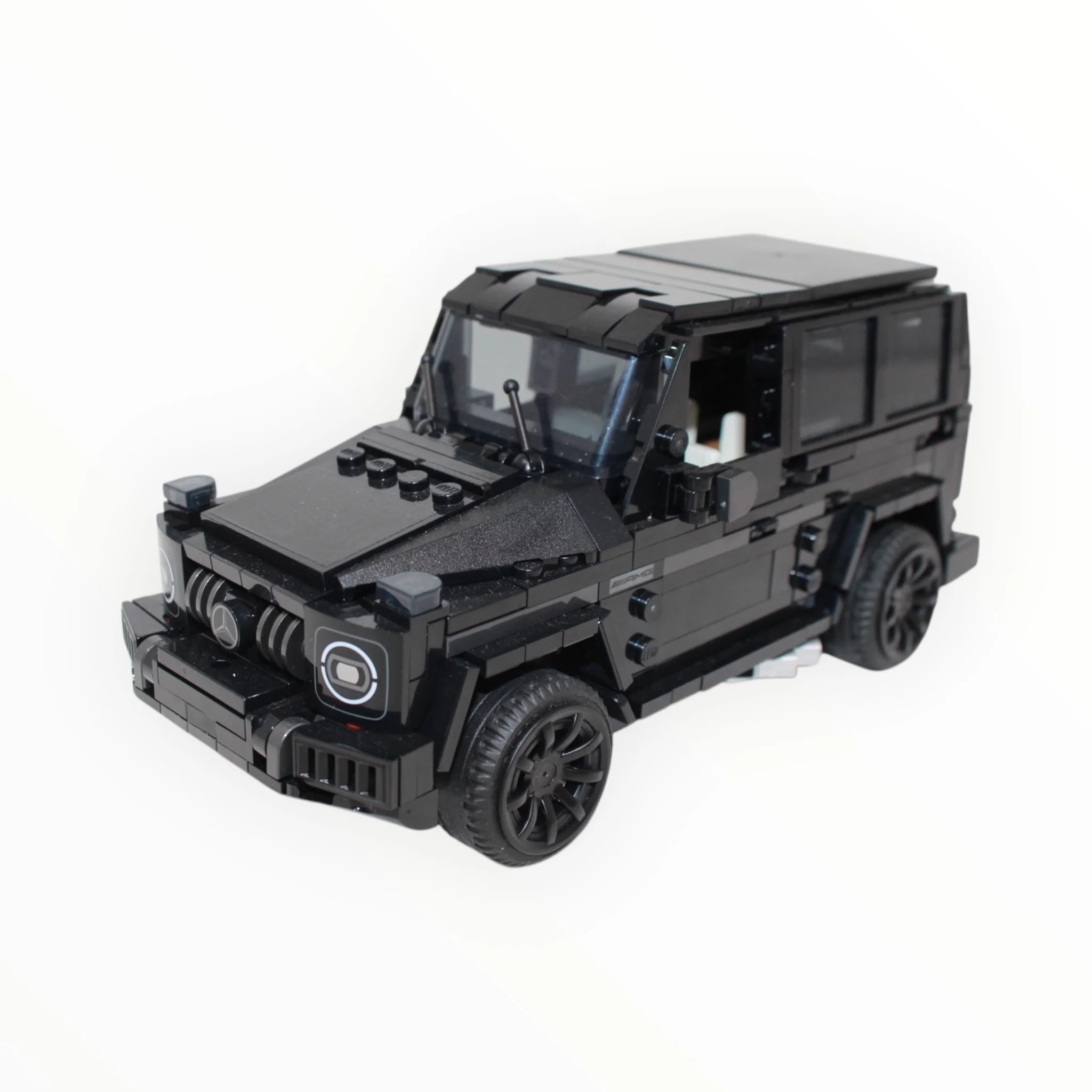 Used Set 76924 Speed Champions Mercedes-AMG G 63 & Mercedes-AMG SL 63 - Image 2