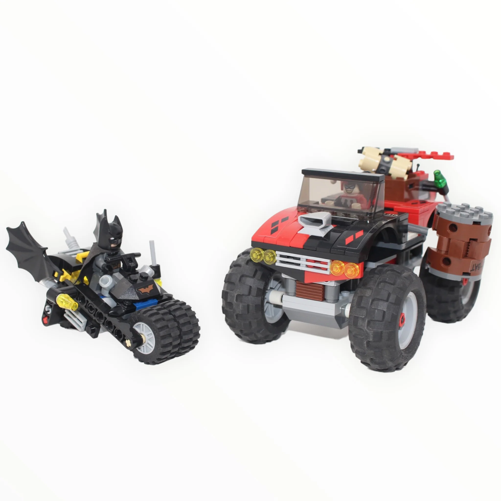Used Set 7886 Batman The Batcycle: Harley Quinn's Hammer Truck