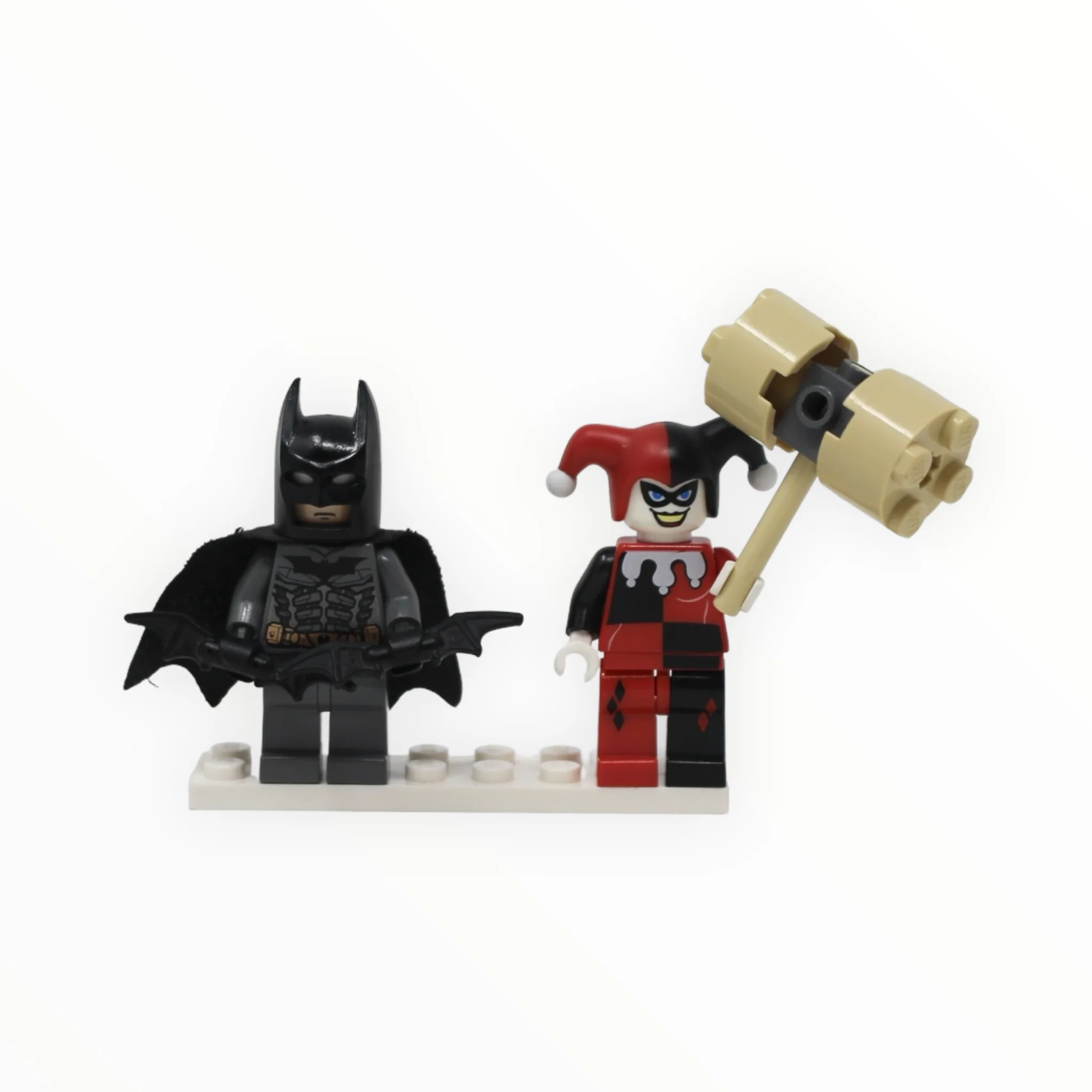 Used Set 7886 Batman The Batcycle: Harley Quinn's Hammer Truck - Image 4