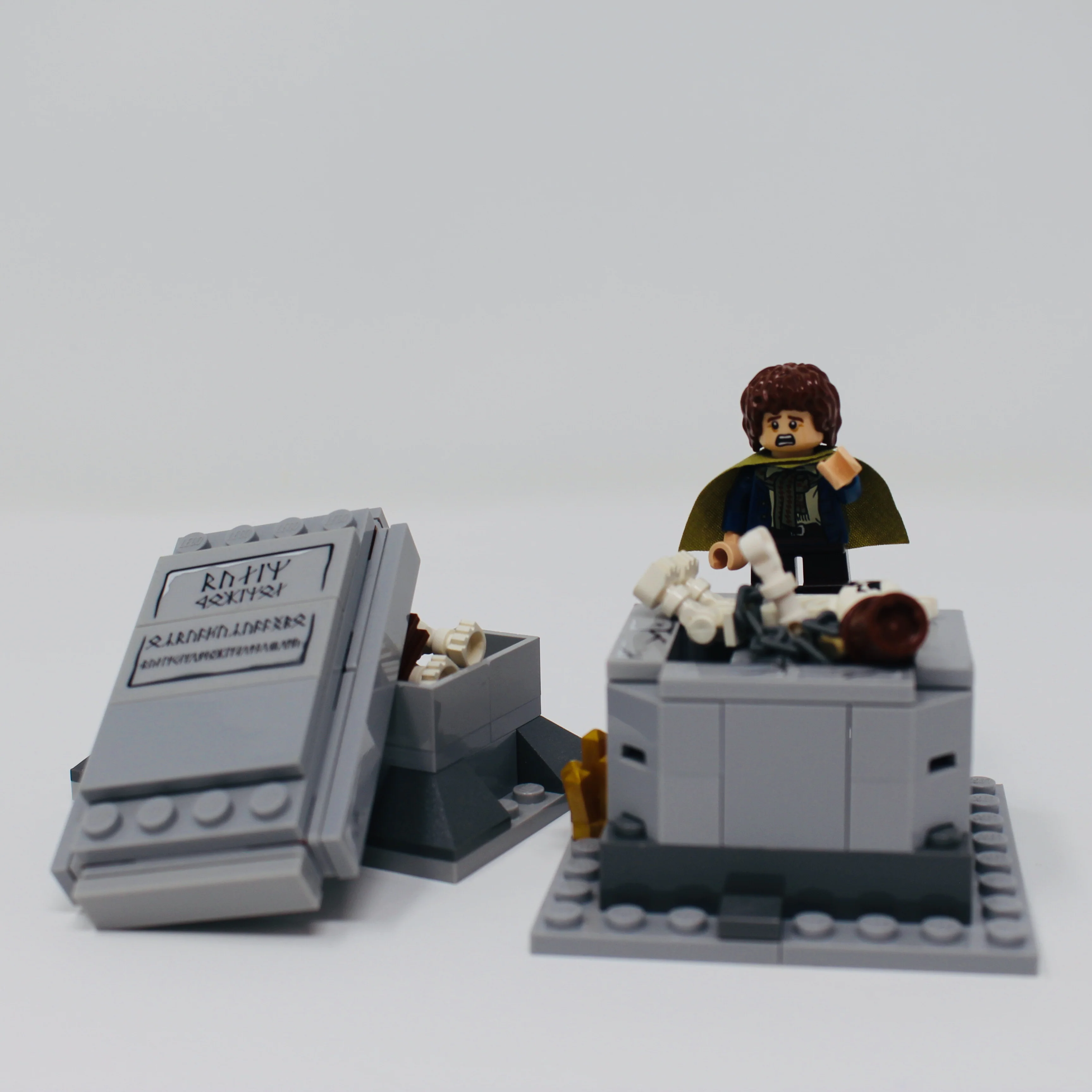 Used Set 9473 The Lord of the Rings The Mines of Moria - Image 4