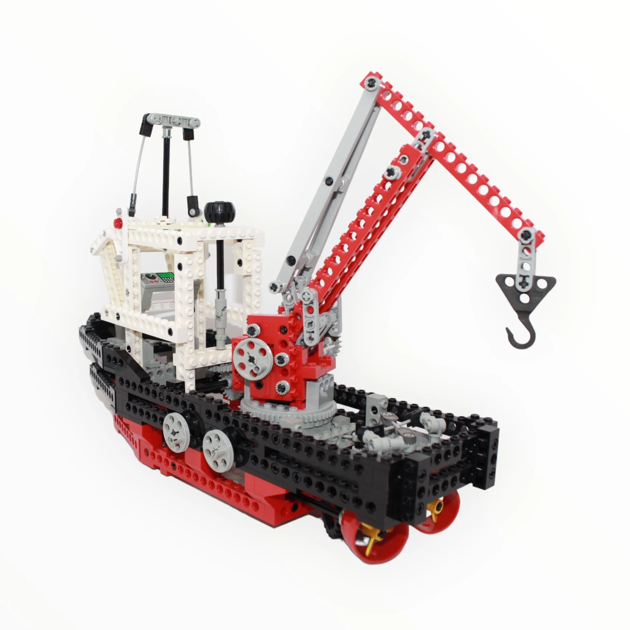 Used Set 8839 Technic Supply Ship - Image 3