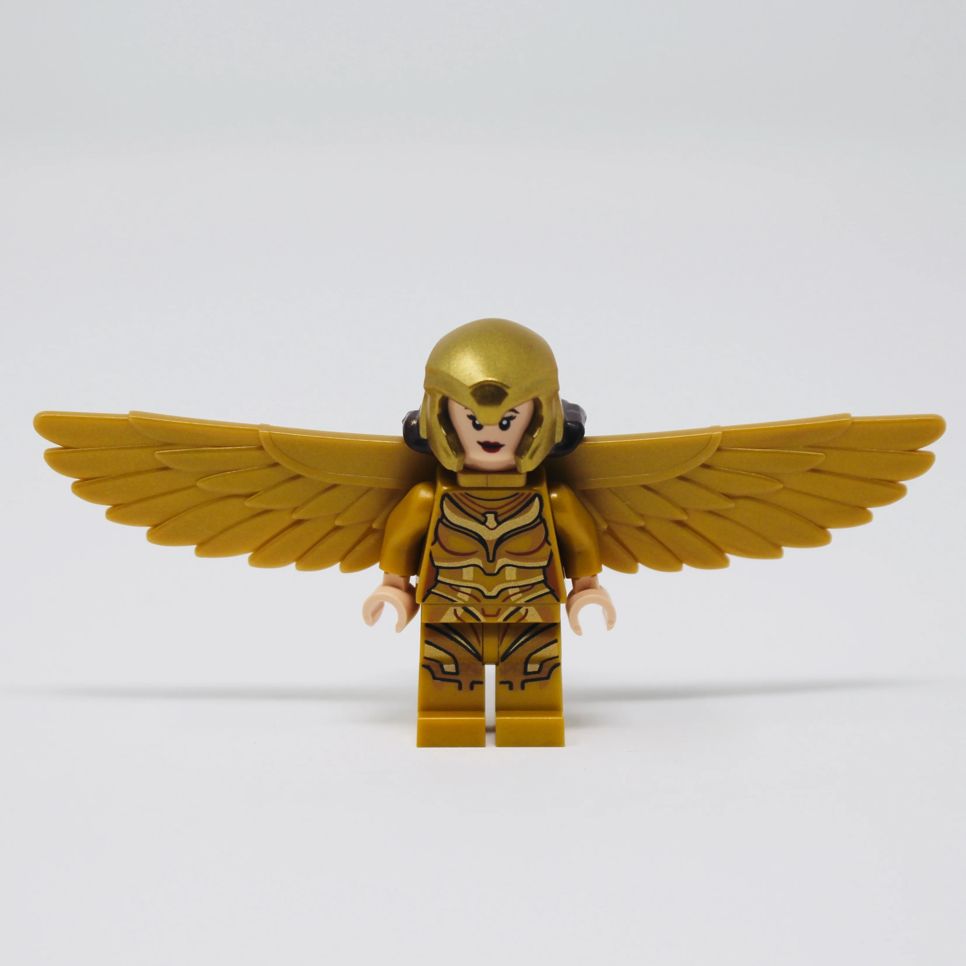 Wonder Woman (gold armor)